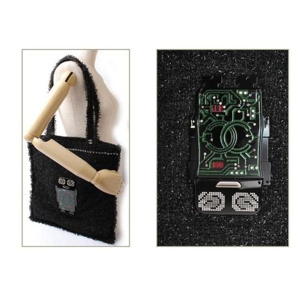 Chanel Tote Bag Shopping Bag Tweed Robot Large Black Green Tweed Resin Strass - Picture 2 of 4